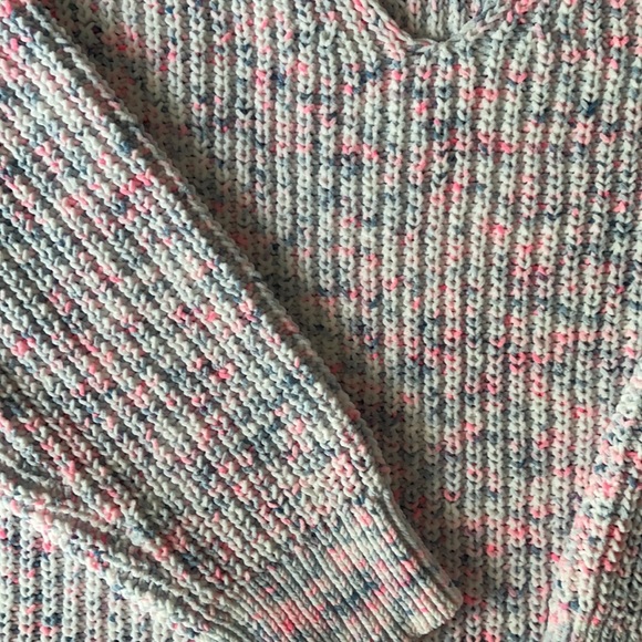 COPY - Express Pullover Sweater - Picture 2 of 5